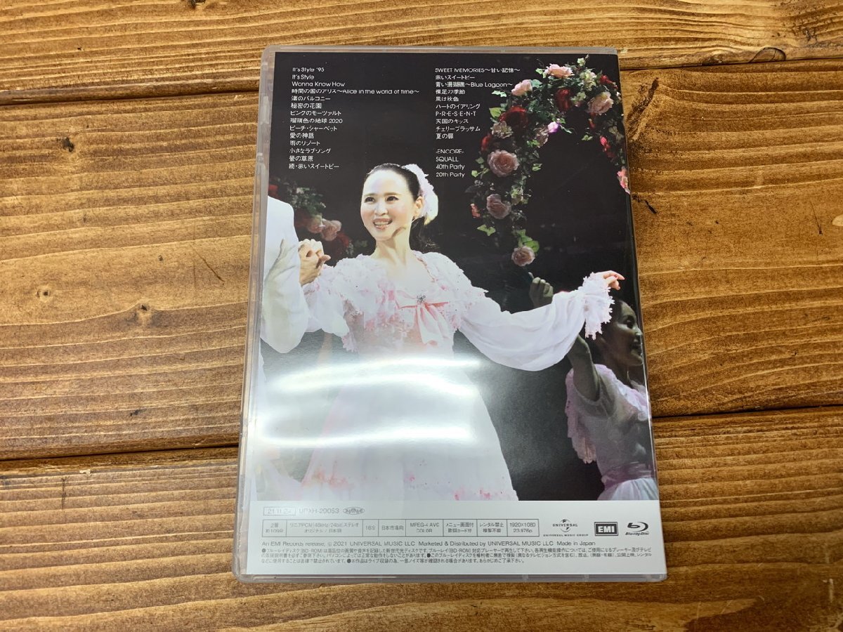 【W5-0107】松田聖子 Blu-ray 初回限定盤 Seiko Matsuda Concert Tour 2020～2021 Singles ＆ Very Best Songs Collection!!【千円市場】の画像5