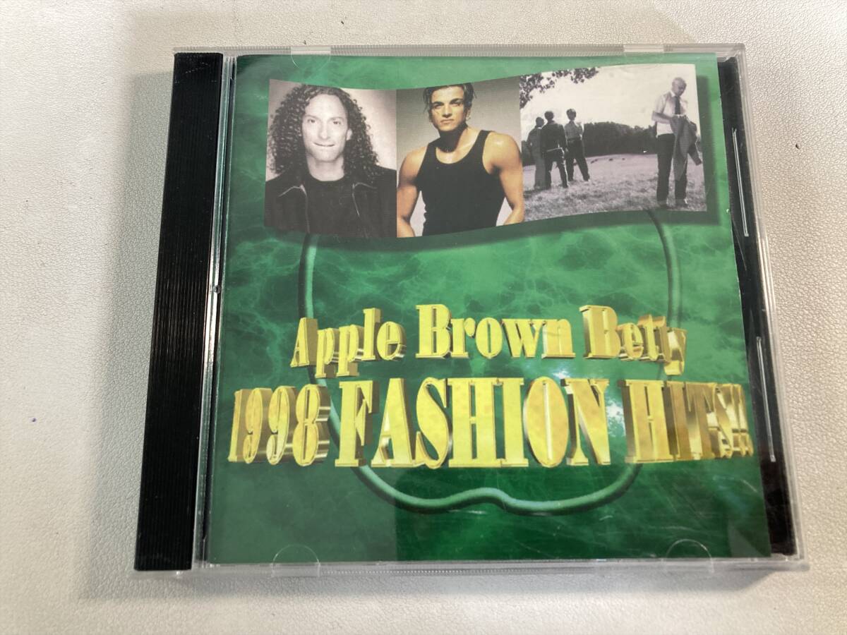【1】【ジャンクCD】9796 Apple Brown Betty 1998 FASHION HITS!!の画像1