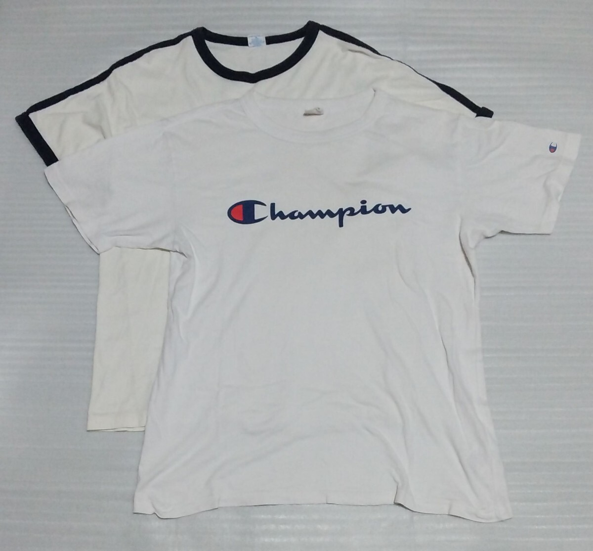 ☆Champion チャンピオン 半袖Tシャツ メンズ サイズ L 2枚スポーツ ウェア ティー白ホワイト紺色ネイビー シンプル ロゴ C3-H492 C8-H30CRの画像1