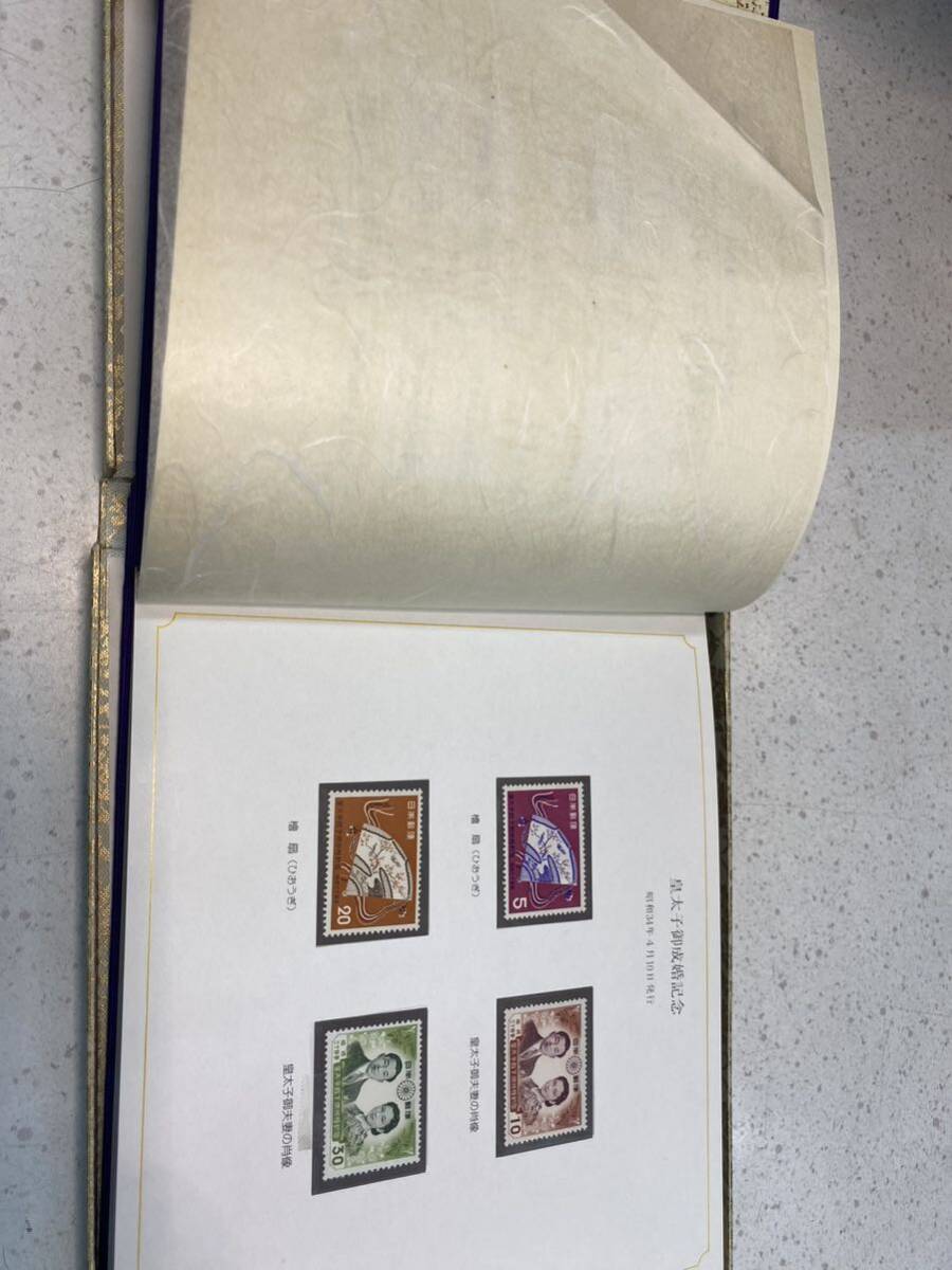 天皇陛下御在位６０年記念　皇室切手コレクション_画像3