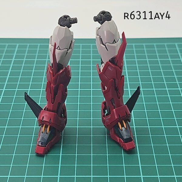 RG 1/144 ガンダムエピオン 両足 新機動戦記ガンダムＷ ガンプラ ジャンク パーツ 　AY_画像1