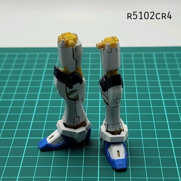 RG 1/144 ストライクフリーダムガンダム 両足 ガンダムSEEDデスティニー ガンプラ ジャンク パーツ 　CR_画像1