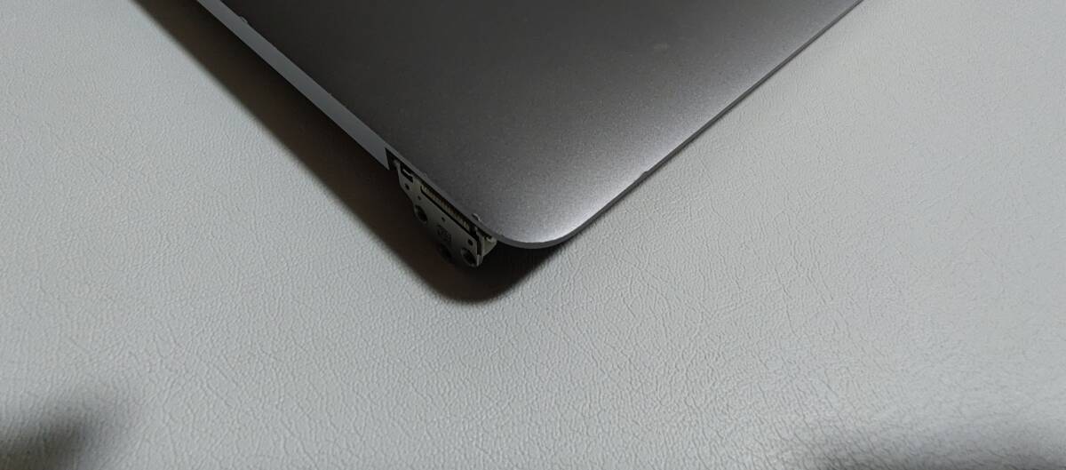 Macbook Pro Retina 2018 2019 15インチA1990 用液晶画面トップカバー（スペースグレー色）②の画像6