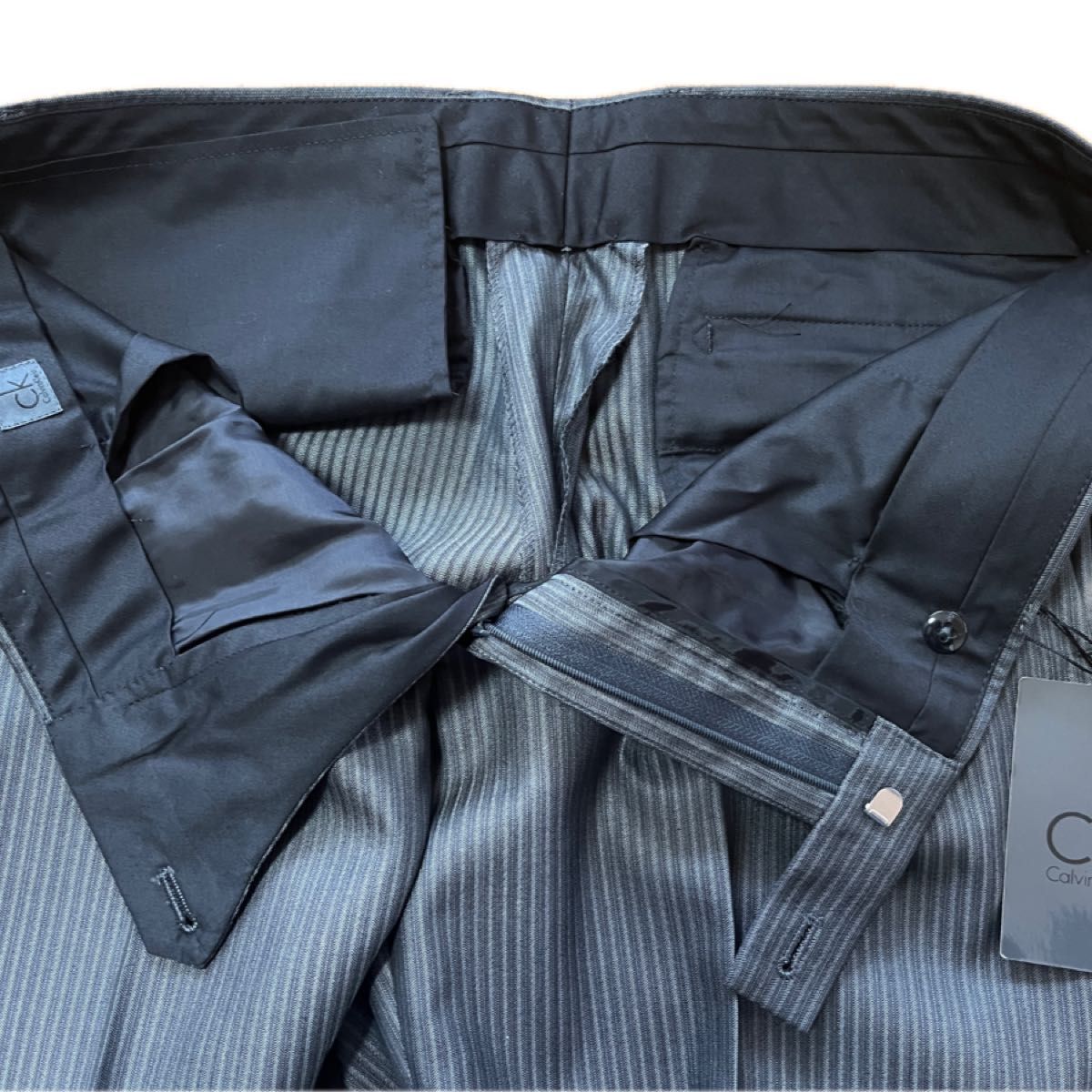 【新品、未使用】Calvin Klein スラックス