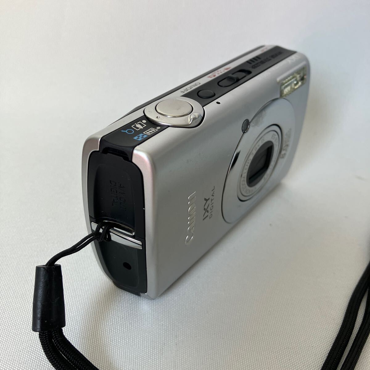 ○【500円スタート】Canon キヤノン コンパクトデジタルカメラ IXY DIGITAL 910IS シルバー 充電器・ケース付き_画像5