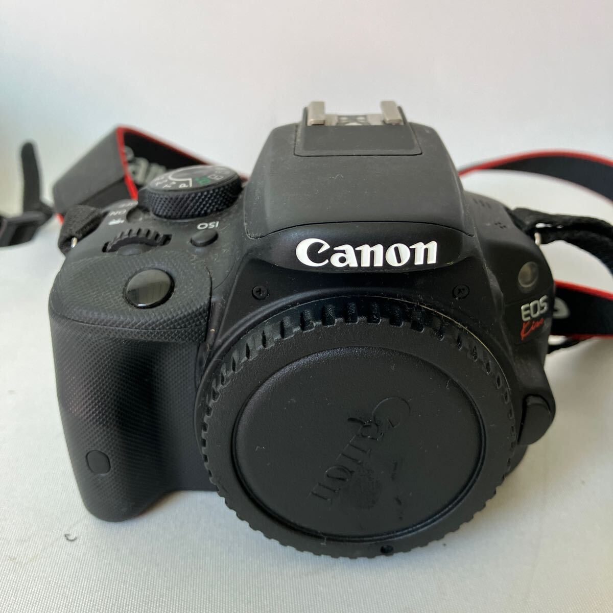 □【500円スタート】Canon EOS kiss X7 デジタル一眼レフカメラ EOS kissフィルムカメラ SIGMA レンズ まとめ売り3点の画像2