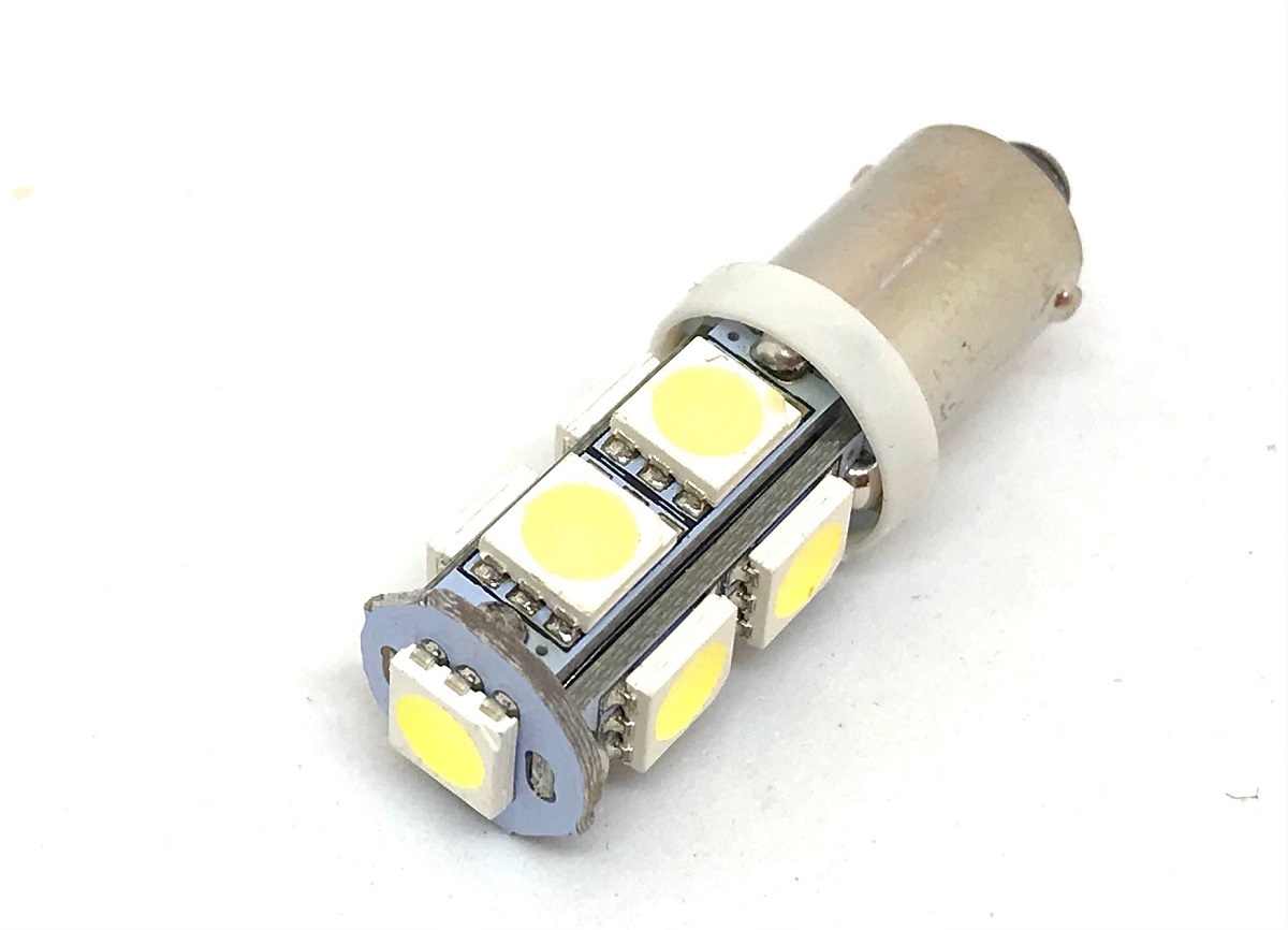 24V LED BA9S 9連 2個セット 黄色 イエロー 新品未使用 発光色 綺麗なレモンイエロー_画像4