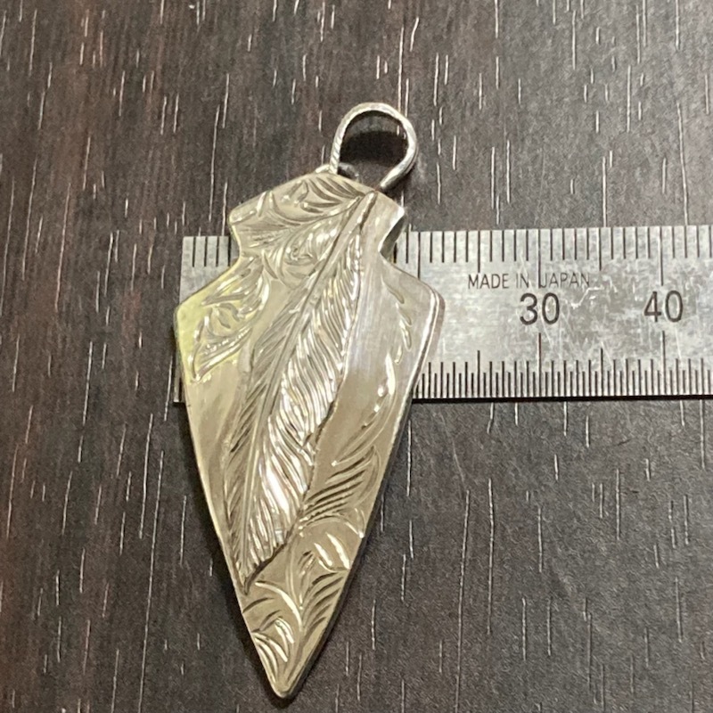 days craft pendant arrow .. feather feather Arrow silver 925 hand made carving en gray b Osaka meido in Japan 