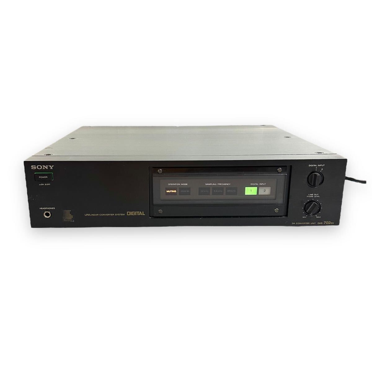 【美品】SONY ソニー D/A コンバーター DAS-702ES 元箱付き_画像2