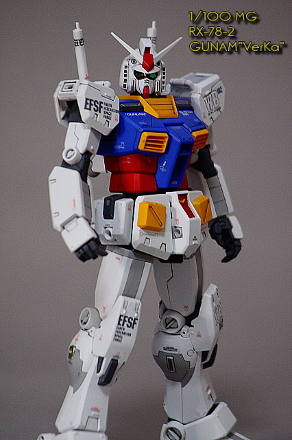 BANDAIプラモデル・1/100 RX-78-2 GUNDAM Ver.Ka 塗装済完成品_画像5