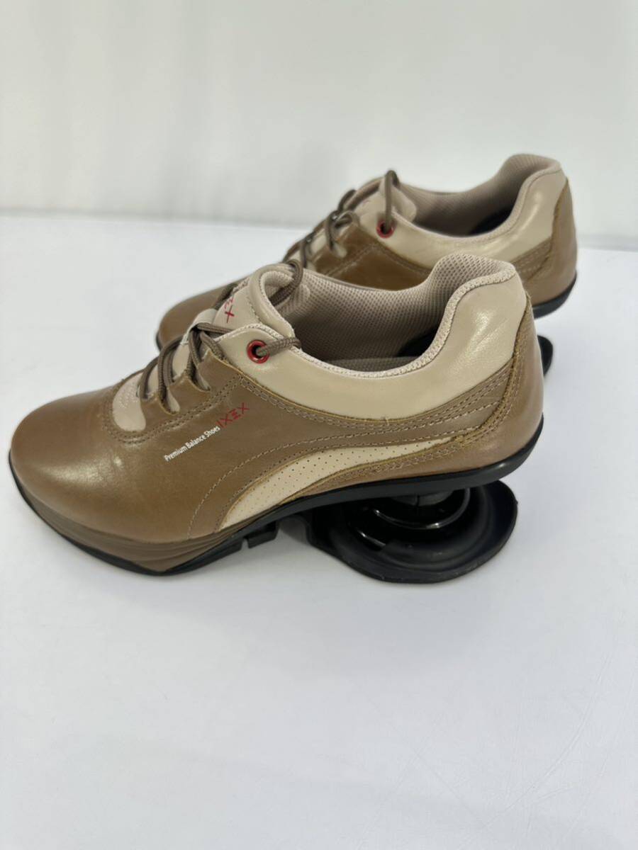 ixex I jeks hybrid walking diet shoes 24.0cm springs sole shoes secondhand goods (A209