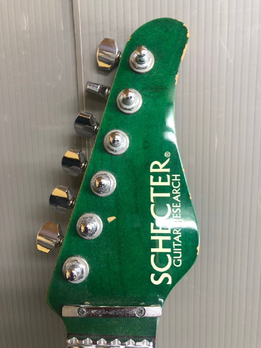 NI040010◆SCHECTER シェクター◆エレキギター 弦無し ジャンク扱い GRN グリーン 弦楽器 ソフトケース付き 直取歓迎！の画像7