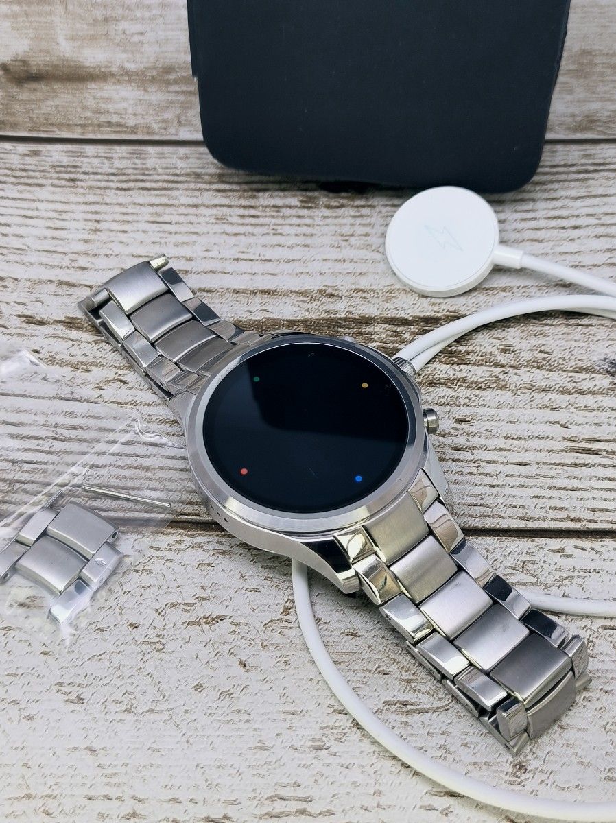 動作品　エンポリオアルマーニ　AX　腕時計　スマートウォッチ　定価6万円 