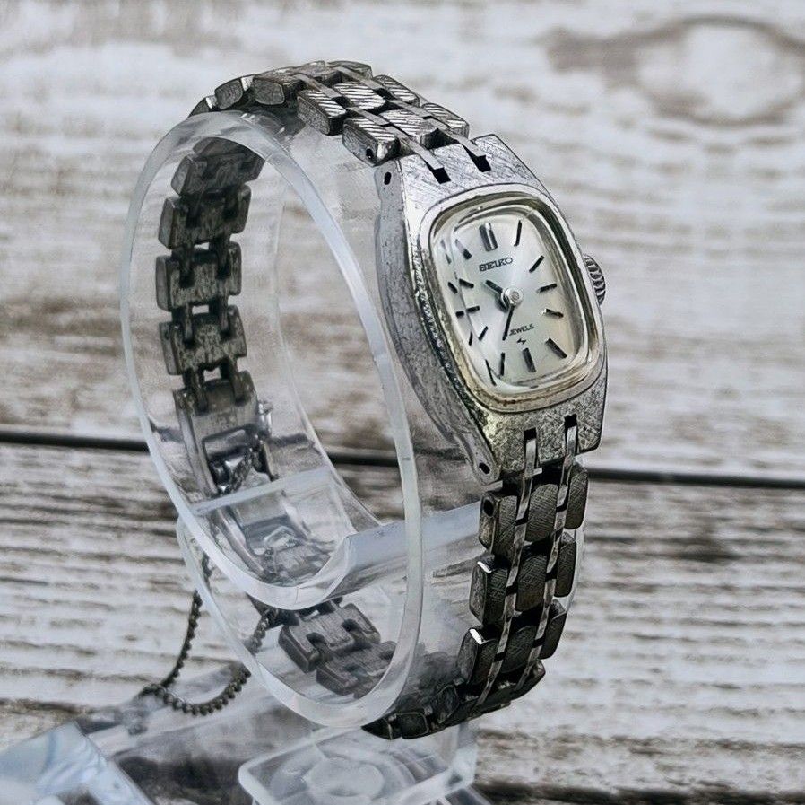 動作品　レア　セイコー　手巻き　腕時計　21右　シルバー　レディース アンティーク