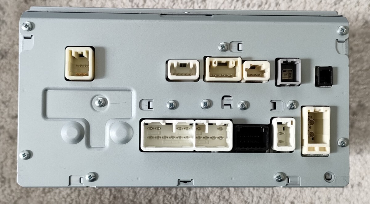 トヨタ純正 メモリーナビ NSCD-W66 地図SD 2018年式 中古品 トヨタ純正 メモリーナビ NSCD-W66 地図SD 2018年式 中古品