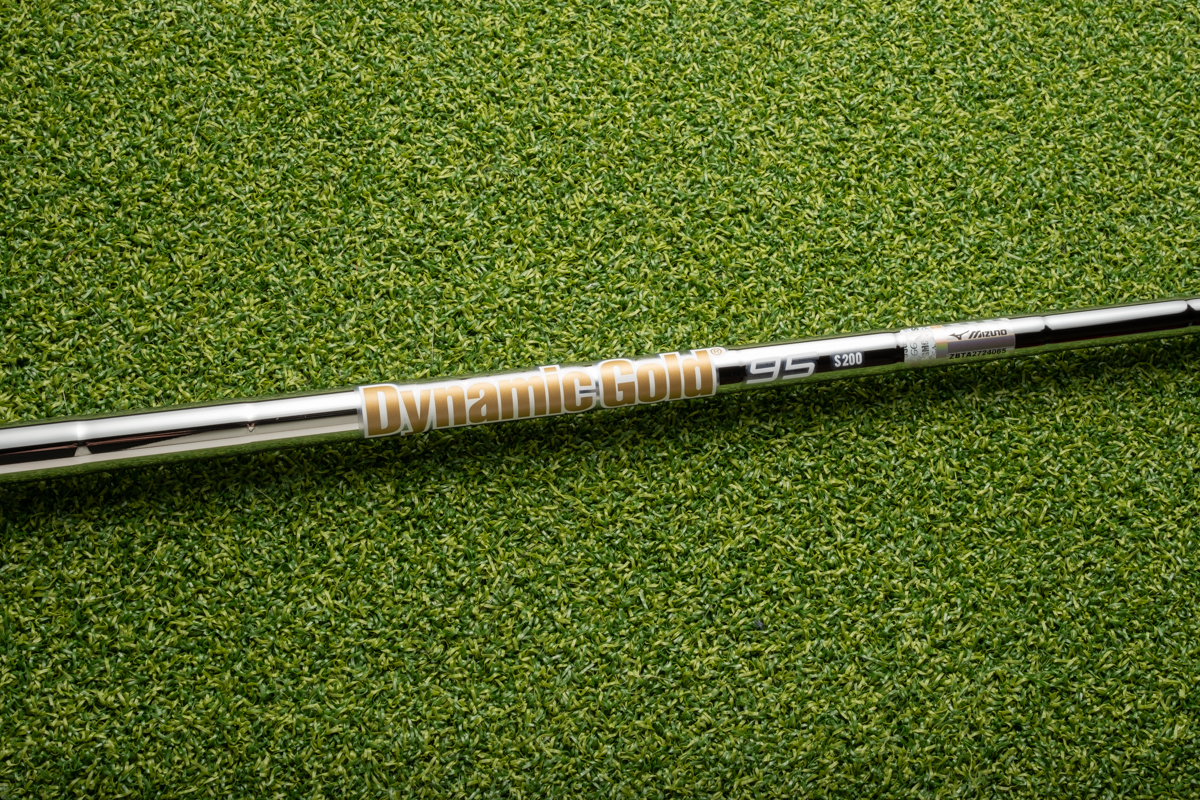 ダイナミックゴールド 95 S200 #4 Golf Pride グリップ付 Dynamic Gold 95 DG95 ミズノ 245 未使用 アイアン 即抜き 中古 未使用 新品_画像1