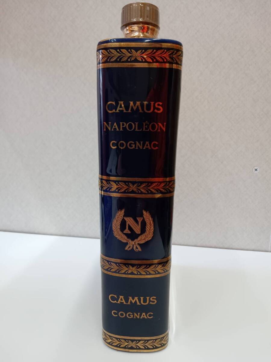 [ daikokuya shop ] not yet . plug juridical person bid un- possible including in a package un- possible 1 jpy ~ Camus Napoleon book ceramics 700ml old sake brandy COGNAC CAMUS NAPOLEON