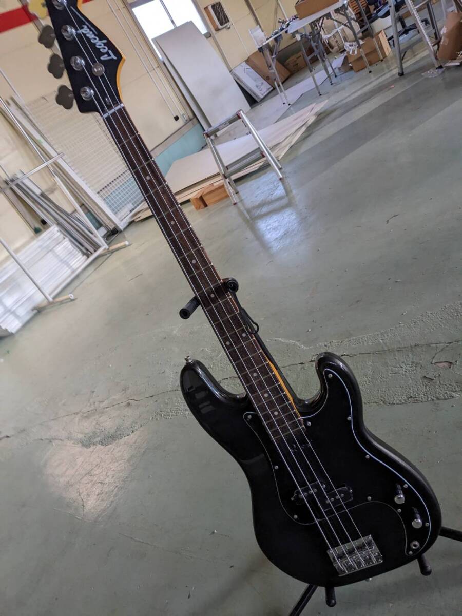 NO1037 Legend P Bass черный металлик 
