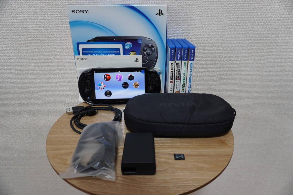 ソニー SONY PlayStation PSVITA PCH-1100 ブラック 動作確認済 ゲーム機 PCH-1000シリーズ ソフト付き 8GBメモリ ケース付 3G 有機モデル_画像1