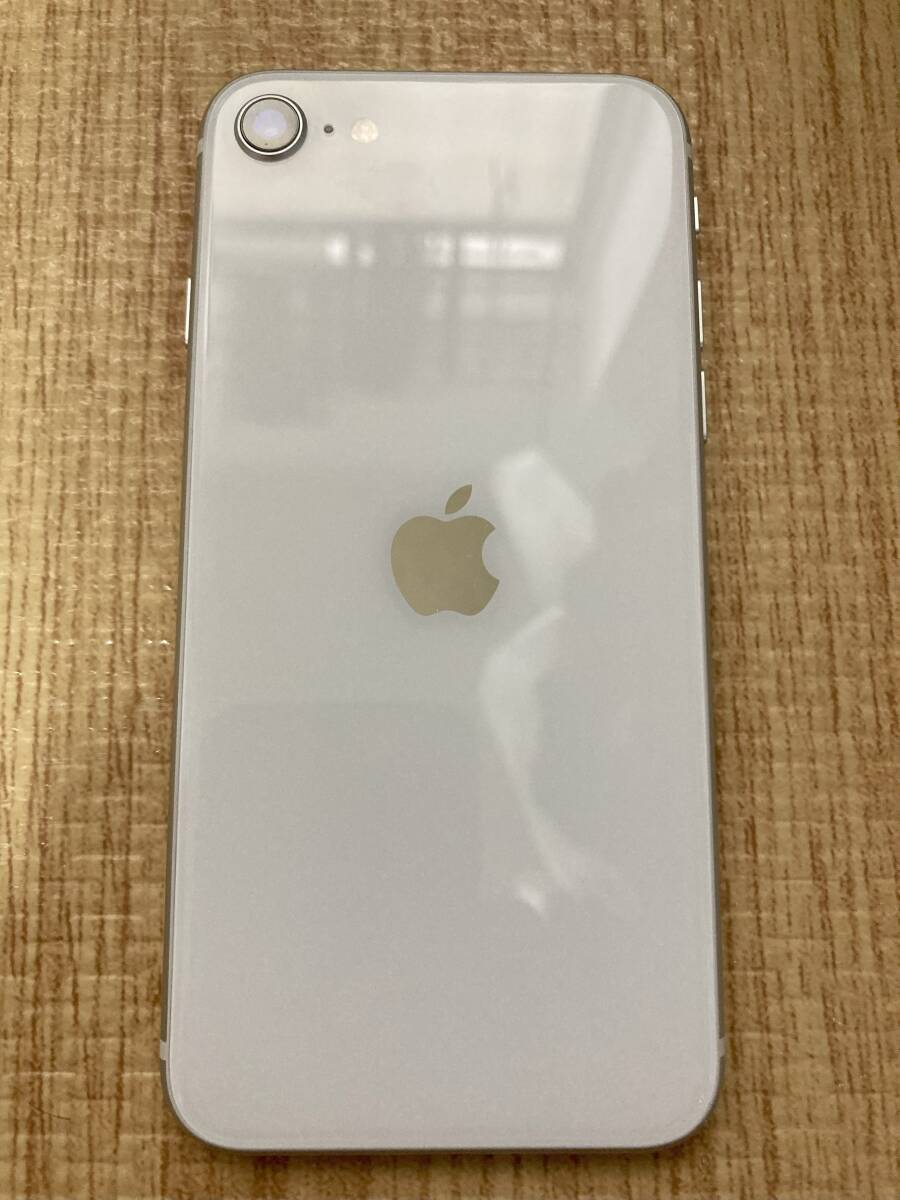 Apple iPhoneSE 第2世代 64GB A2296 ホワイト(MHGQ3J/A)【AL解除済、SIMフリー、NW制限○】の画像6