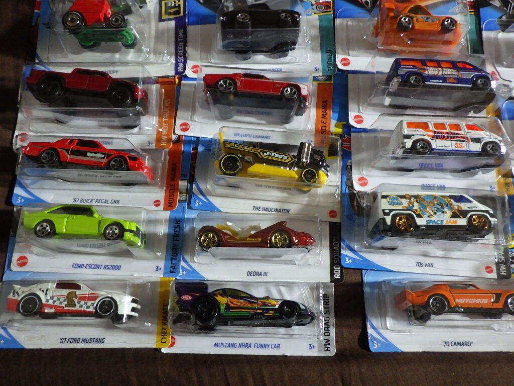 1円スタート　H　ホットウィール　HOTWHEELS　レギュラー品　24台セット　未開封　まとめ売り切り　レア品入り　バリエーション違いあり　_画像5