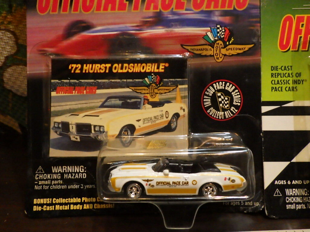 1 jpy start Johnny Lightning old package official pace car is - -stroke Oldsmobile Camaro 2 pcs complete sale goods rare 