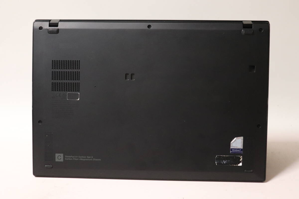 M530. Lenovo / ThinkPad X1 Carbon / 20UACTO1WW / Core i7-10世代 / メモリ不明 / SSDなし / 通電確認・ジャンクの画像5
