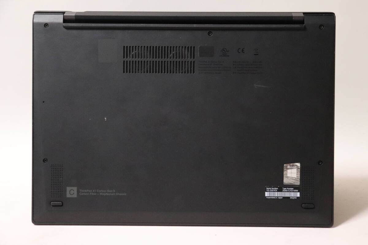 m625. Lenovo / ThinkPad X1 Carbon / 20XXCTO1WW / Core i5-1135G7 / 16GBメモリ / SSDなし / 通電確認・ジャンク_画像4