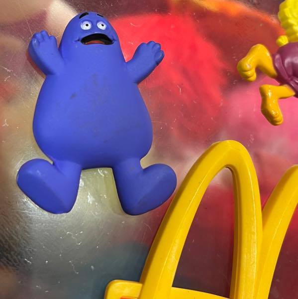 McDonald's マクドナルド マグネット セット ロナルドマクドナルド グリマス バーディ ゴールデンアーチ 2001年製 アメリカ雑貨 us雑貨の画像4