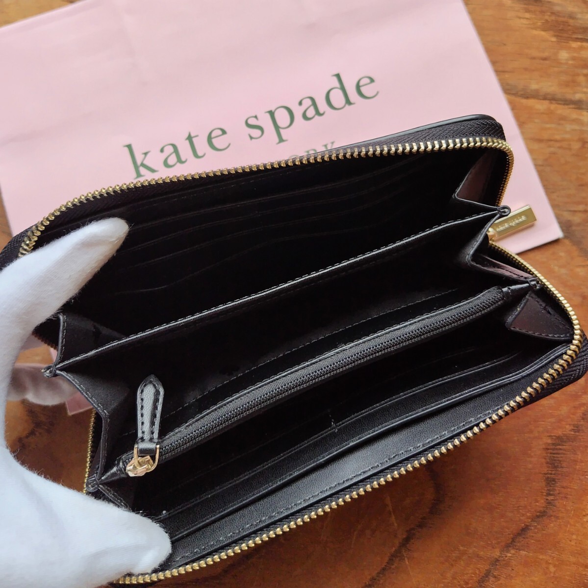 新品】kate spade 長財布 ラウンドジップ ブラック ベージュ｜Yahoo