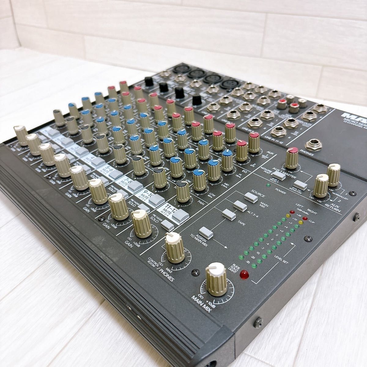 Mackie Mixer 1202-VLZ アナログミキサー 12ch 希少_画像2