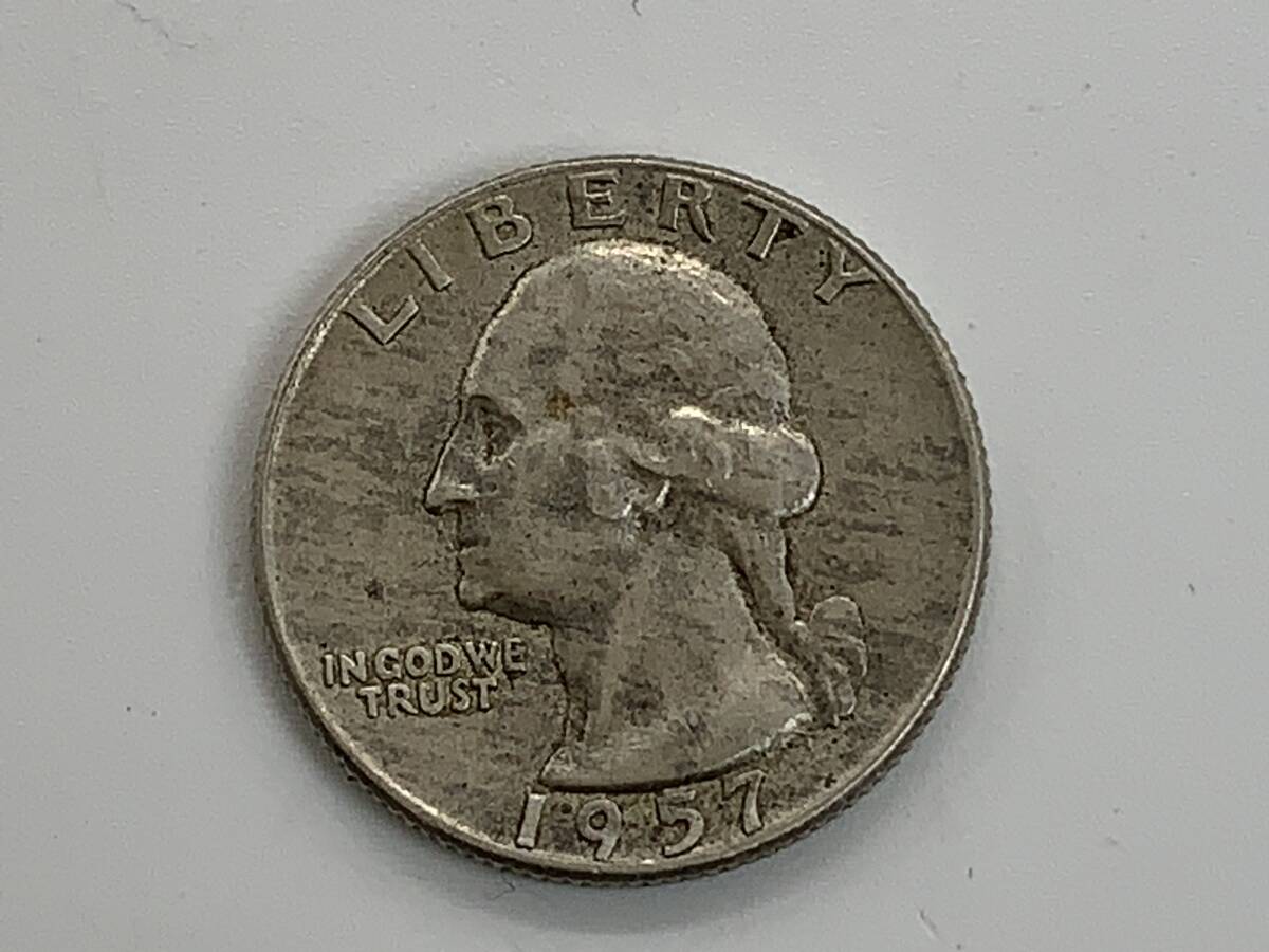 ★アメリカ リバティコイン クォーターダラー 銀貨 25セント ワシントン 1957年 ⑥の画像1
