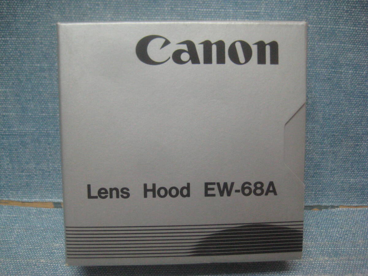 必見です 未使用品 年代物 Canon キヤノン レンズフード EW-68A