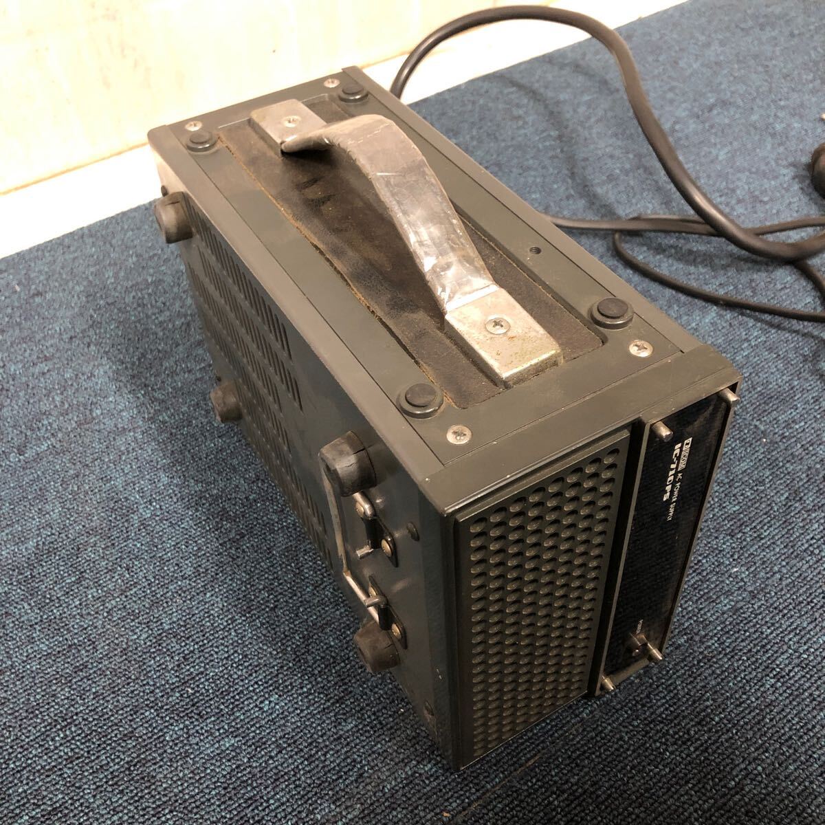 【に.ec】ICOM アイコム IC-710PSトランシーバー パワーサプライ 安定化電源 現状品 通電動作未確認 中古 無線 1977年製の画像7