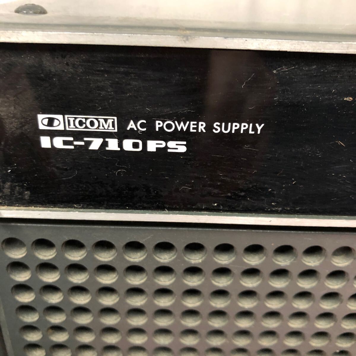 【に.ec】ICOM アイコム IC-710PSトランシーバー パワーサプライ 安定化電源 現状品 通電動作未確認 中古 無線 1977年製の画像2