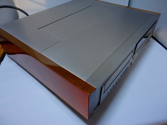 YAMAHA CDプレーヤー　CDX-2000 _画像3