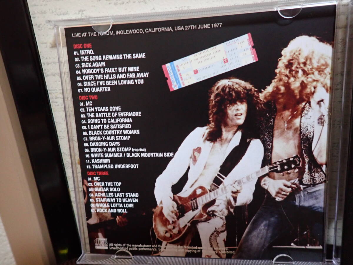 レッド　ツェッペリン　Led Zeppelin/L.A. FORUM 1977 FINAL NIGHT MIKE MILLARD MASTER TAPES REMASTER 中古(3CD-R)_画像2