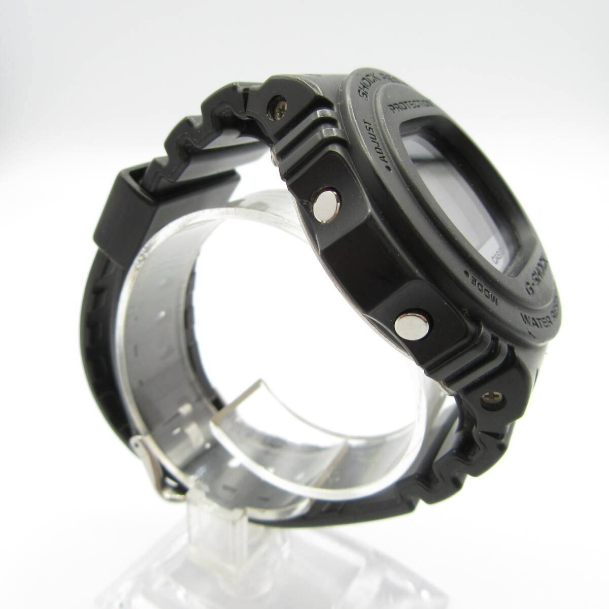 T9878☆CASIO G-SHOCK デジタル DW-5700BBMA【3229】メタリックミラーフェイス ブラック×シルバー カシオ Gショック 中古品【時計】_画像3