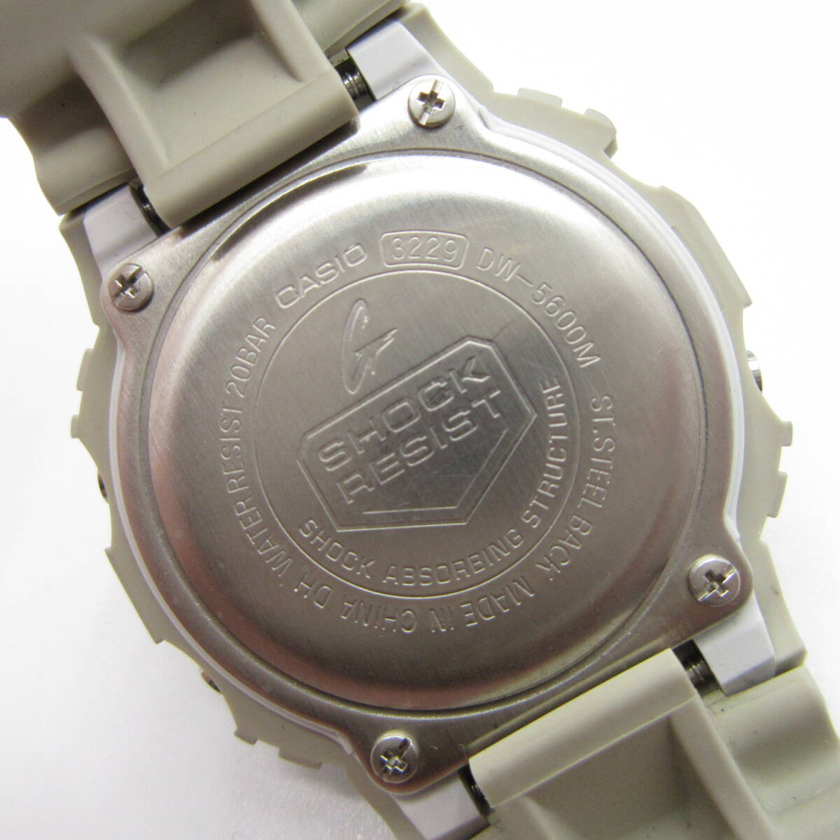 T9881☆CASIO G-SHOCK デジタル DW-5600M【3229】DW-5600M-8JF ベージュ カシオ Gショック 中古品【時計】の画像8