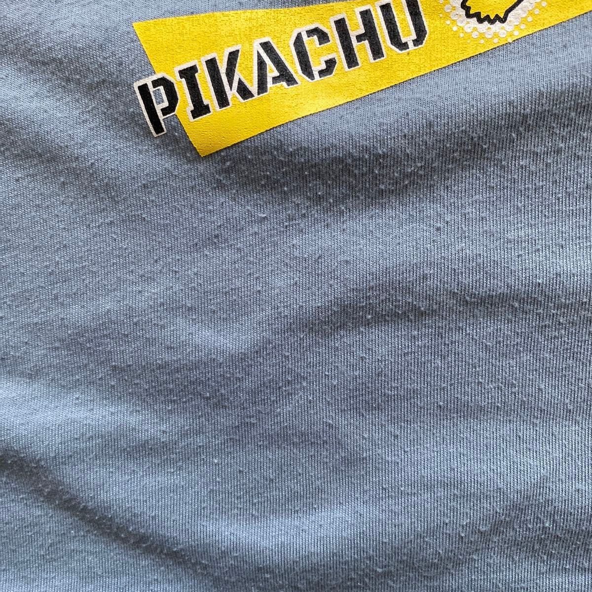 140 ポケモン　長袖Tシャツ　ポケットモンスター　ピカチュウ