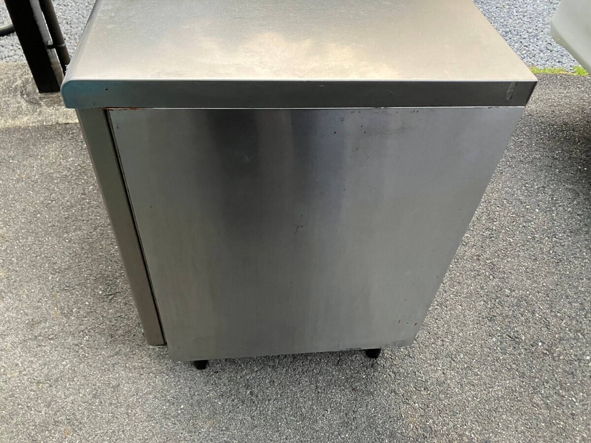 【中古美品】【動作確認済み】フクシマ 業務用 台下冷蔵庫 YRC-120RE2 2019年製造の画像4