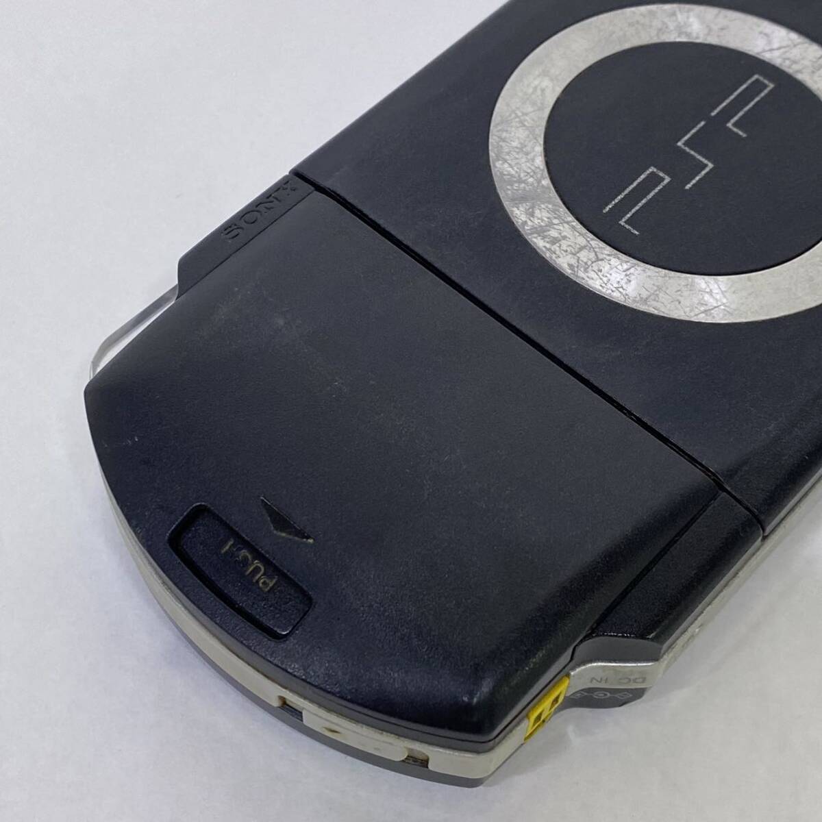 P♪ SONY PSP プレイステーション・ポータブル本体 2点セット PSP-1000 ブラック/PSP-2000 フェリシアブルー/バッテリー無し ジャンクの画像4