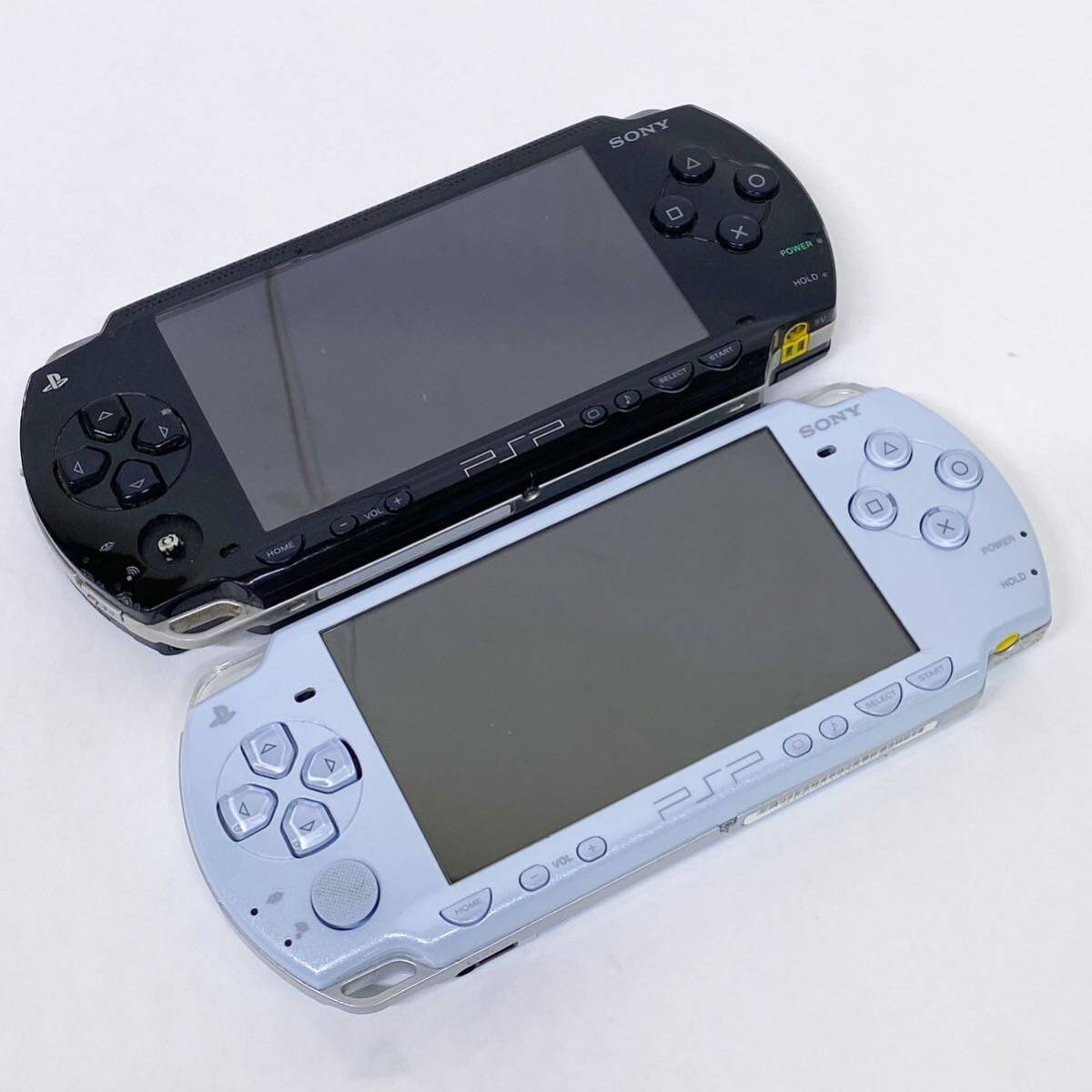 P♪ SONY PSP プレイステーション・ポータブル本体 2点セット PSP-1000 ブラック/PSP-2000 フェリシアブルー/バッテリー無し ジャンクの画像1