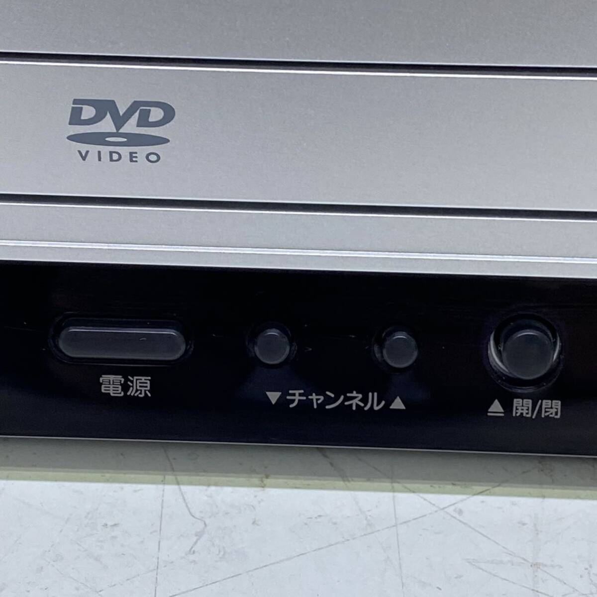 ♪ LG DVCR-B300 DVD/VHSデッキ ビデオカセットレコーダー ビデオ一体型DVDプレーヤー 4ヘッドHiFiステレオ Gコード予約対応 通電確認済の画像4
