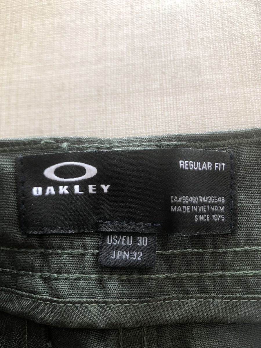 送料無料◆新品◆OAKLEY オークリー UTILITARIAN CARGO SHOT 20◆JPN (32)◆FOA402595-86L◆ハーフパンツ・ショートパンツ