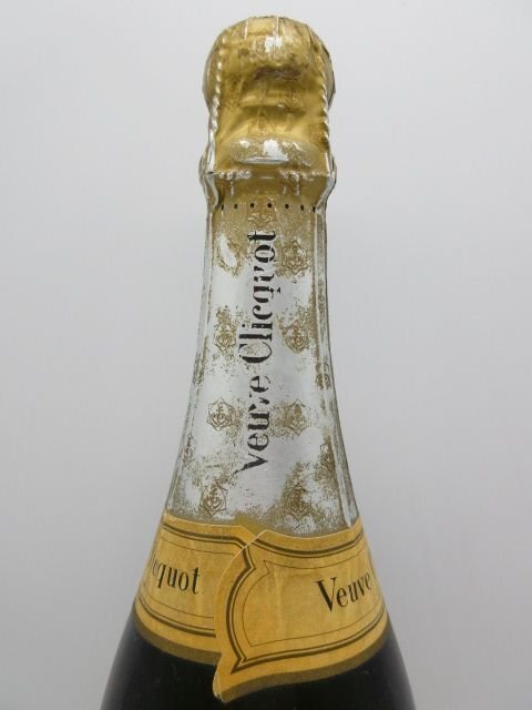 未開栓 洋酒 ヴーヴクリコ イエローラベル ブリュット 旧ボトル Veuve Clicquot Ponsardin BRUT 750ml 12% 送料無料の画像4