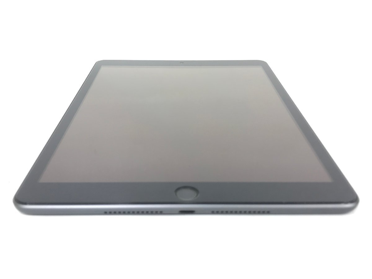 1円～ 美品 Apple アップル iPad air アイパッド エアー A2602 64GB Wi-Fi スペースグレー 第9世代 初期化済み ジャンク F04-12の画像2