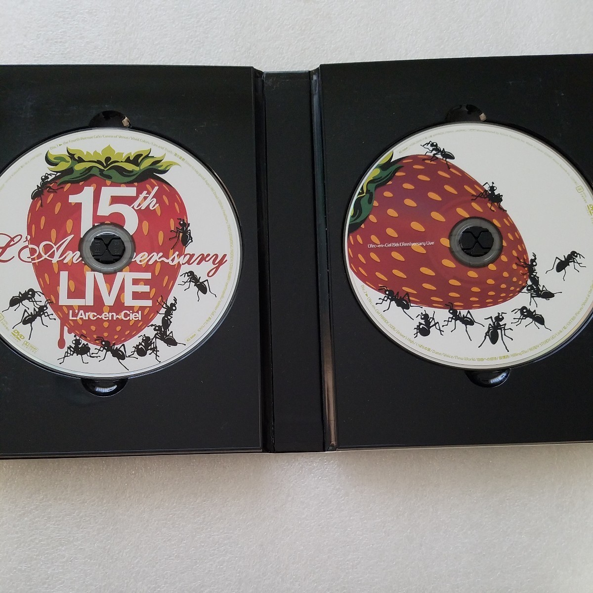 送料無料 L’Arc~en~Ciel DVD【15th L'Anniversary LIVE】初回限定盤2枚組 特典付 ラルクアンシエル HYDE 15周年 ライブ ラニバ 東京ドームの画像4