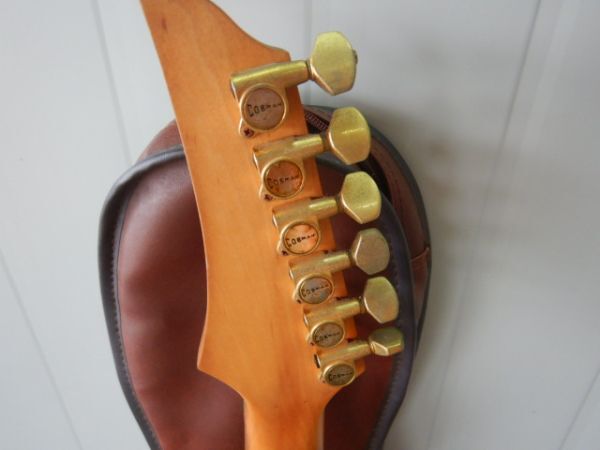 4673 エレキギター COBRAN ゴブラン made in Nippon A04076 赤　ソフトケース付き　ジャンク_画像5