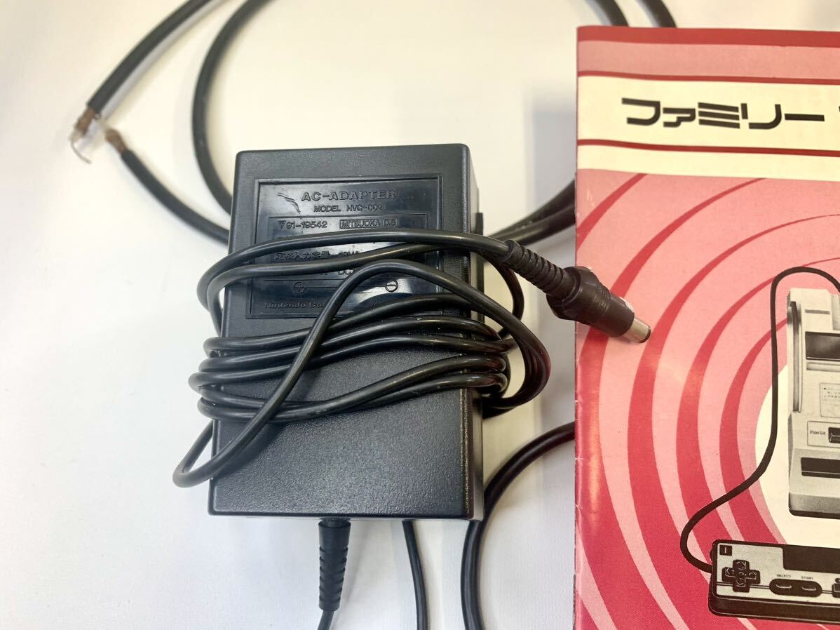 Yahoo!オークション - tar179【初期型】 ファミコン 本体 四角 Yahoo!オークション - tar179【初期型】 ファミコン 本体 四角